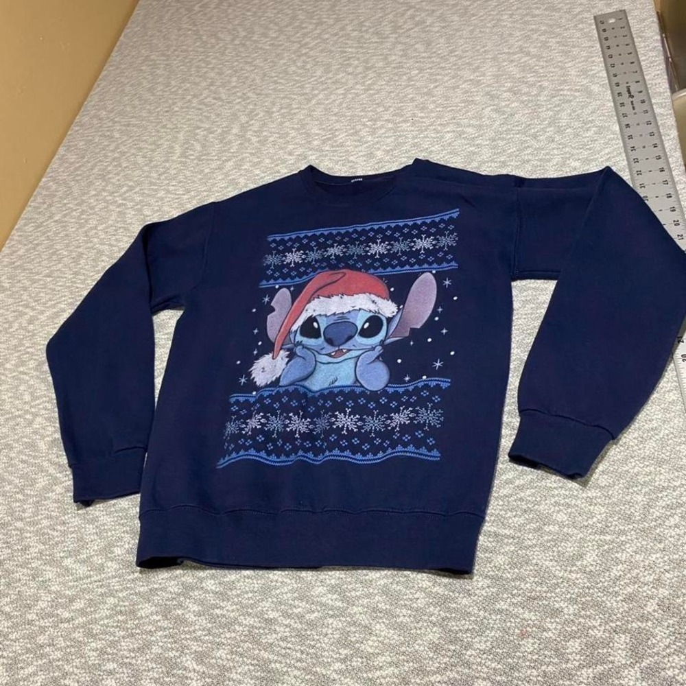 Navy blue Stitch Christmas sweatshirt pullover best fits a medium. SKU-A268